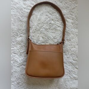 Coach Vintage Tan Legacy Shoulder Zip Bag Adjustable Strap Purse